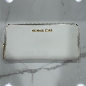 Michael Kors zip around wallet